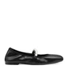 Stuart Weitzman Goldie Ballerinas In Black