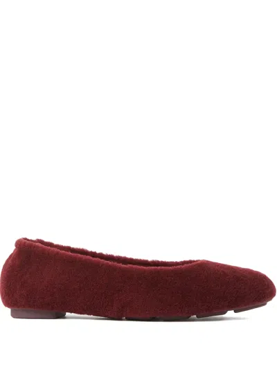 STUART WEITZMAN PIROUETTE SUPER CHILL SHEARLING FLAT