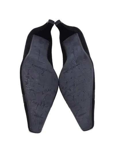 Pre-owned Stuart Weitzman Point-toe Suede Heeled Pumps In Black