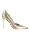 Stuart Weitzman Pointed High Heels In Gold