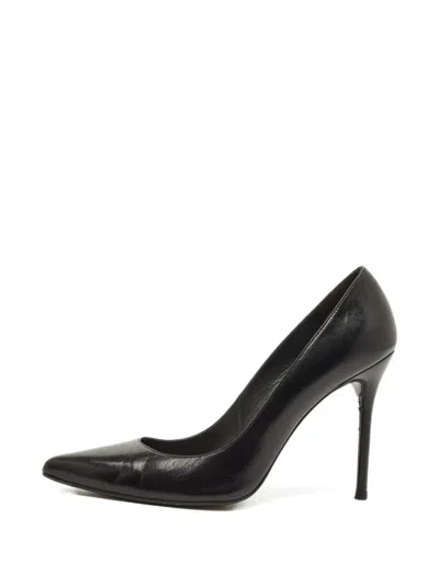 Pre-owned Stuart Weitzman Pointed Leather Pumps In Black