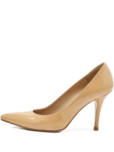 Pre-owned Stuart Weitzman Pointed-toe Leather Pumps In Neutral