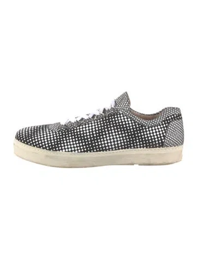 Pre-owned Stuart Weitzman Polka Dot Print Sneakers In Black/white