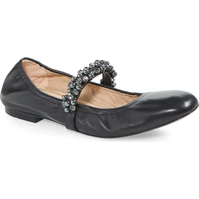 Stuart Weitzman Poppy Leather Ballet Flats In Black