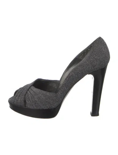 Pre-owned Stuart Weitzman Printed Pumps In Gray