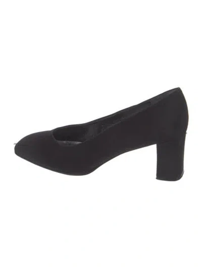 Pre-owned Stuart Weitzman Pumps In Black