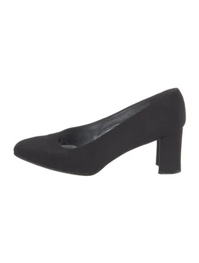 Pre-owned Stuart Weitzman Pumps In Black