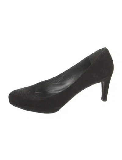 Pre-owned Stuart Weitzman Pumps In Black