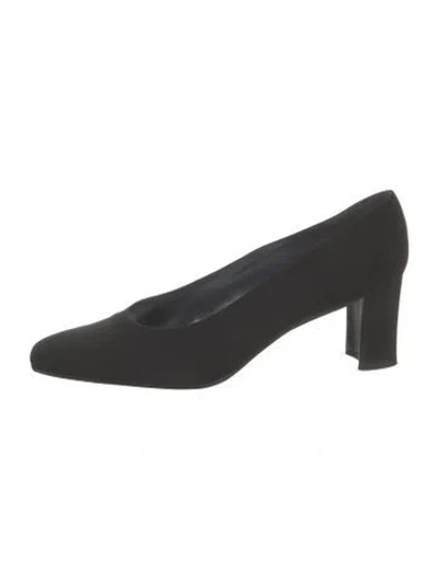 Pre-owned Stuart Weitzman Pumps In Black