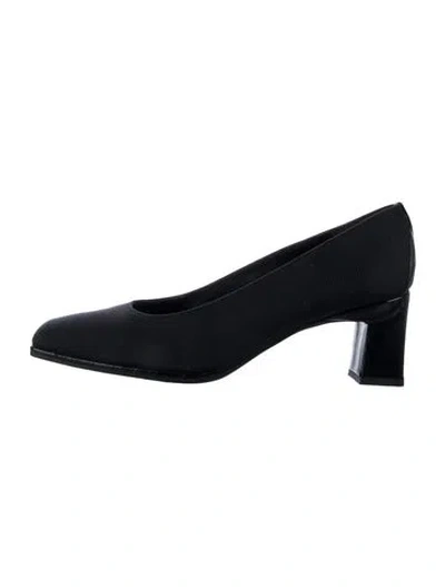 Pre-owned Stuart Weitzman Pumps In Black