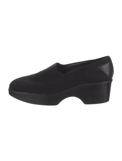 Pre-owned Stuart Weitzman Pumps In Black