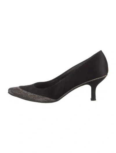 Pre-owned Stuart Weitzman Pumps In Black