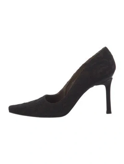 Pre-owned Stuart Weitzman Pumps In Black