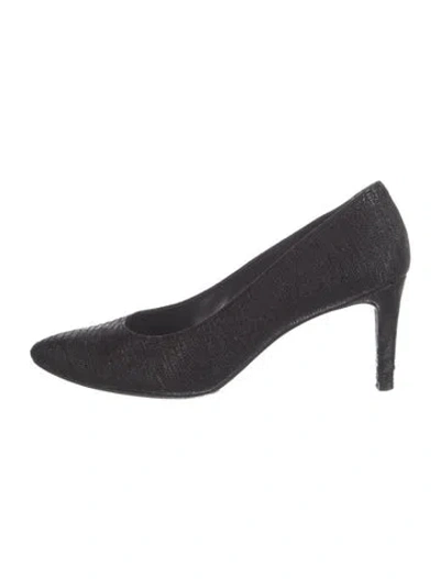 Pre-owned Stuart Weitzman Pumps In Black
