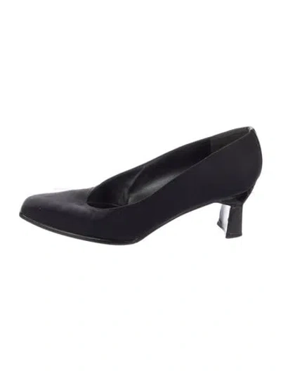 Pre-owned Stuart Weitzman Pumps In Blue