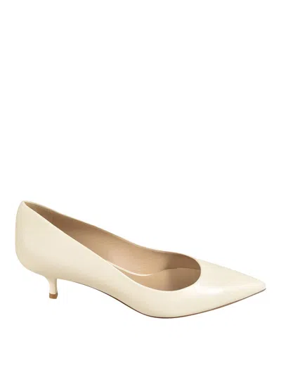 Stuart Weitzman Pumps In White