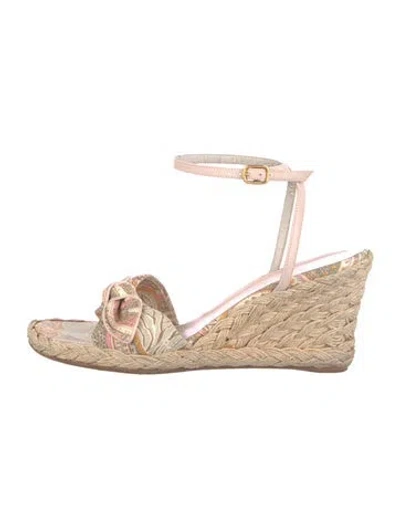 Pre-owned Stuart Weitzman Raffia Espadrilles In Neutral