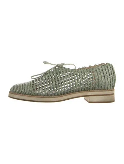 Pre-owned Stuart Weitzman Raffia Loafers In Green