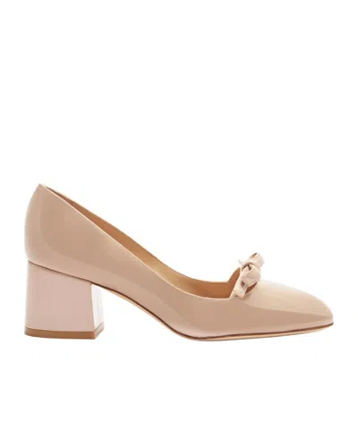 Stuart Weitzman Round Head High Heels In Nude