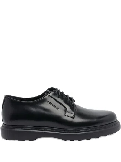 STUART WEITZMAN ROUND-TOE LACE-UP SHOES