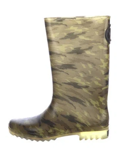 Pre-owned Stuart Weitzman Rubber Printed Rain Boots In Green