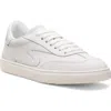 Stuart Weitzman Runaround Leather Low-top Sneakers In White.
