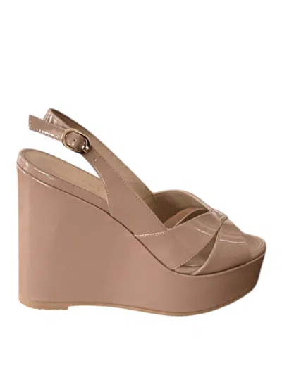 Stuart Weitzman Sandal Carmen Naked Shiny Leather In Nude