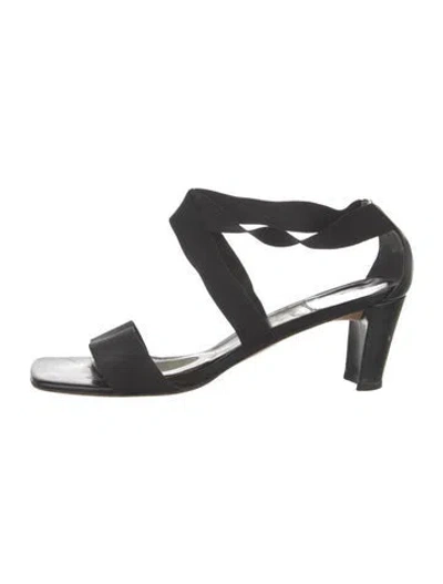 Pre-owned Stuart Weitzman Sandals In Black