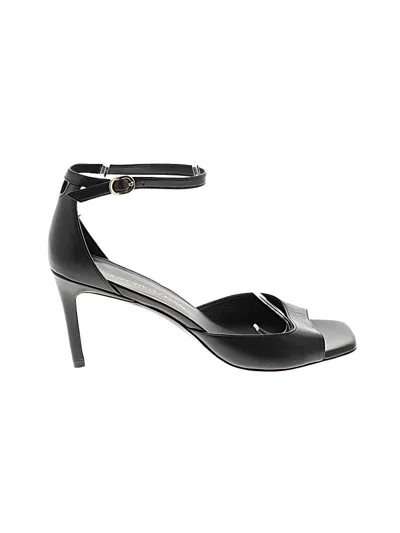 Pre-owned Stuart Weitzman Sandals In Black