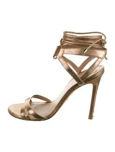 Pre-owned Stuart Weitzman Sandals In Gold