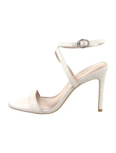 Pre-owned Stuart Weitzman Sandals In White