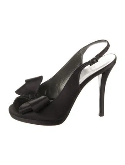 Pre-owned Stuart Weitzman Satin Bow Accents Slingback Pumps In Black
