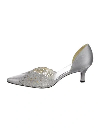 Pre-owned Stuart Weitzman Satin Crystal Embellishments D'orsay Pumps In Silver
