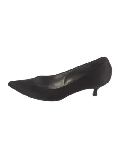 Pre-owned Stuart Weitzman Satin Flats In Black