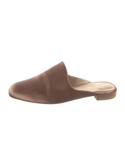 Pre-owned Stuart Weitzman Satin Mules In Pink