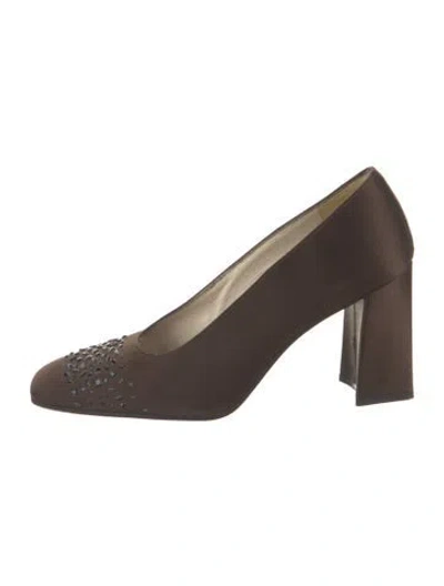 Pre-owned Stuart Weitzman Satin Pumps In Brown