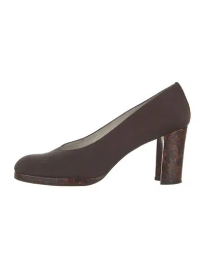 Pre-owned Stuart Weitzman Satin Pumps In Brown