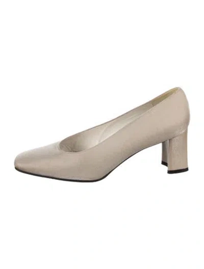 Pre-owned Stuart Weitzman Satin Pumps In Multicolor
