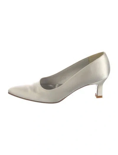 Pre-owned Stuart Weitzman Satin Pumps In Neutral