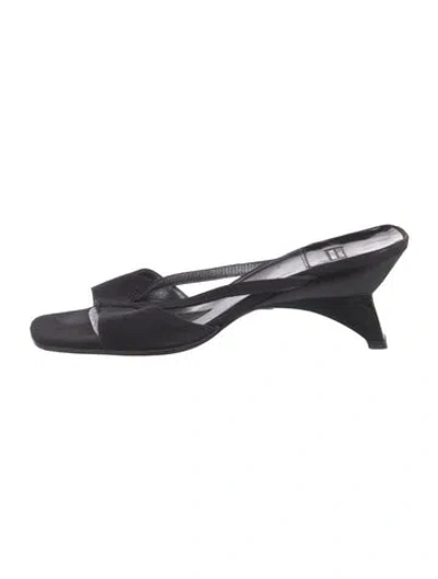 Pre-owned Stuart Weitzman Satin Slides In Black