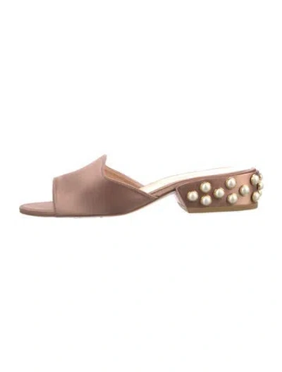 Pre-owned Stuart Weitzman Satin Slides In Pink