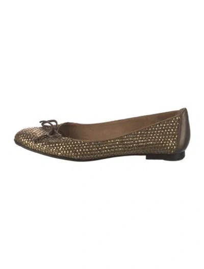 Pre-owned Stuart Weitzman Sequins Patterned Ballet Flats In Gold