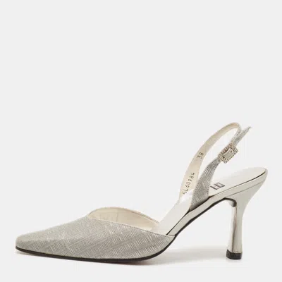 Pre-owned Stuart Weitzman Size 38 Silver Lurex Fabric Slingback Pumps