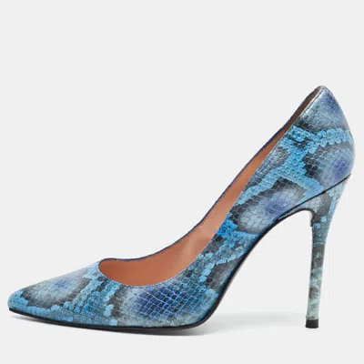 Pre-owned Stuart Weitzman Size 38.5 Blue Snakeskin Embossed Leather Pointed Toe Pumps