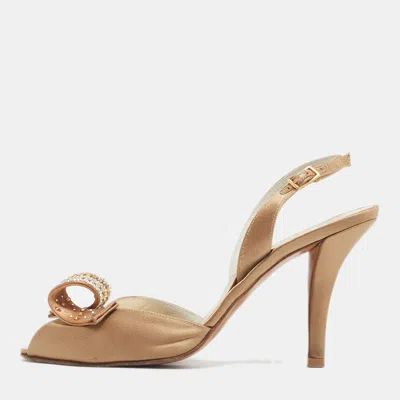 Pre-owned Stuart Weitzman Size 38.5 Gold Satin Crystal Embellished Ankle Strap Sandals