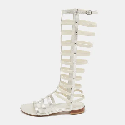 Pre-owned Stuart Weitzman Size 39.5 Silver Leather Gladiator Gladiator Flat Sandals