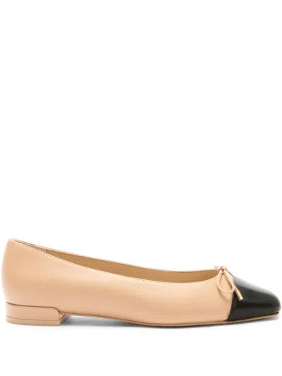 Stuart Weitzman Sleek Bicolor Bow Ballerina Flats In Adobe Black