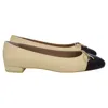 Stuart Weitzman Sleek Bow Ballet Flats Yellow Raffia And Leather In Yellow