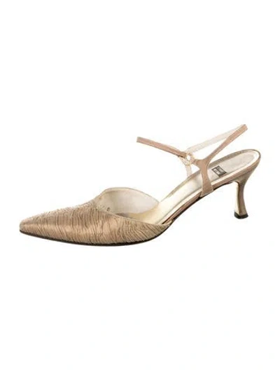 Pre-owned Stuart Weitzman Slingback Pumps In Gray