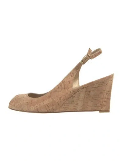 Pre-owned Stuart Weitzman Slingback Pumps In Neutrals